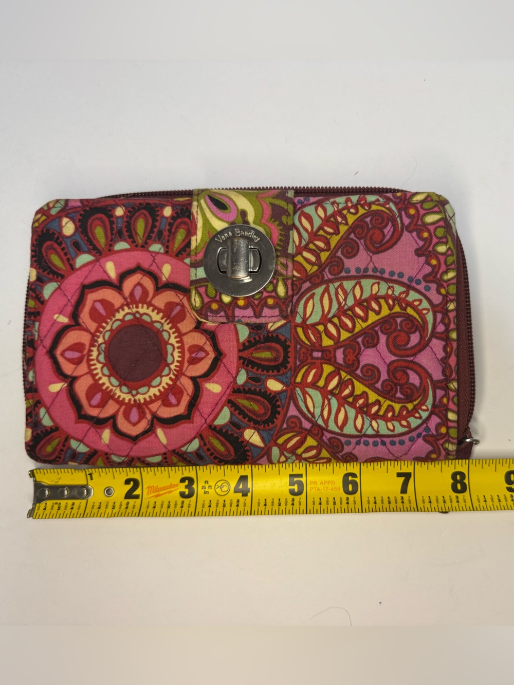 Vera Bradley Quilted Zip Around Wallet Wristlet Floral Turn Lock
Clutch